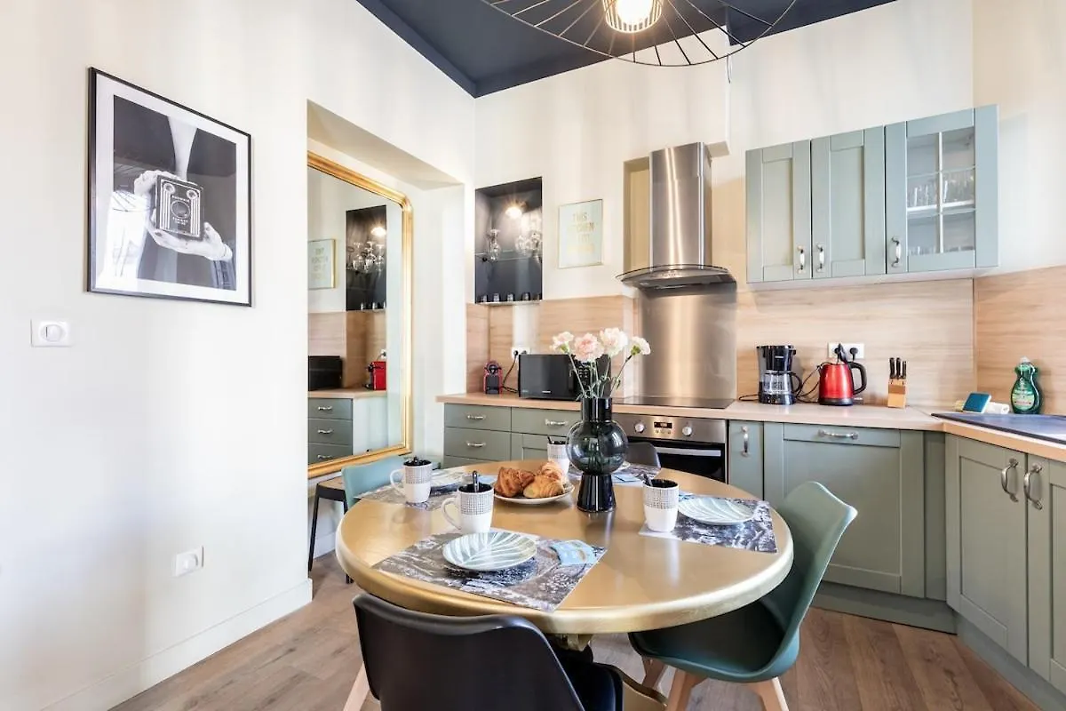 Apartment Beautiful Bourgeois Near Palais And Beaches Cannes
