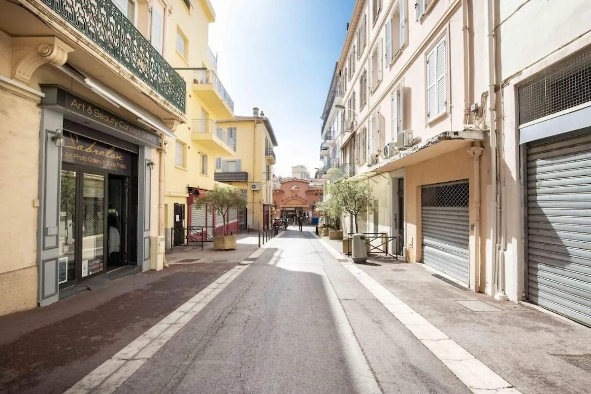 Beautiful Bourgeois Near Palais And Beaches Cannes 0*,